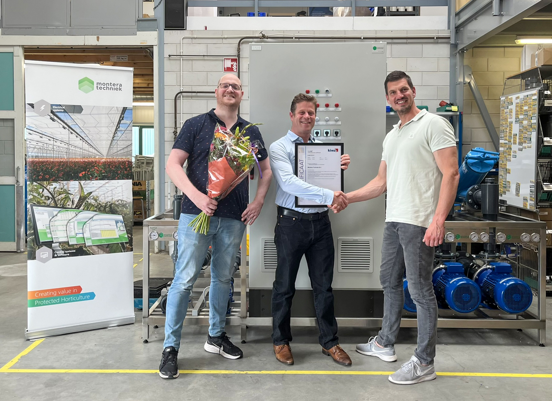 Uitreiking HortiQ certificaat Montera Techniek